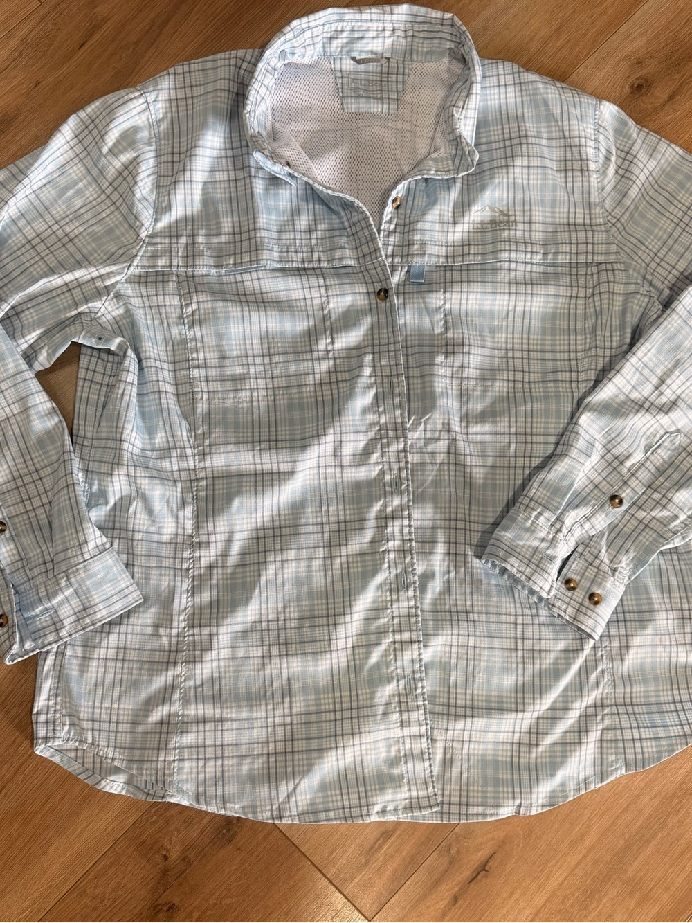 L.L.Bean Men’s XL Vented Fishing Shirt Light Blue Plaid Button Up - Picture 5 of 8